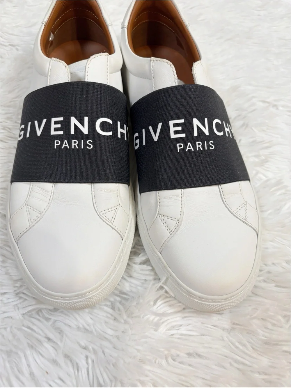 Givenchy‎ White Leather Slip-Ons sneakers with Black Logo Strap size 38 1/2